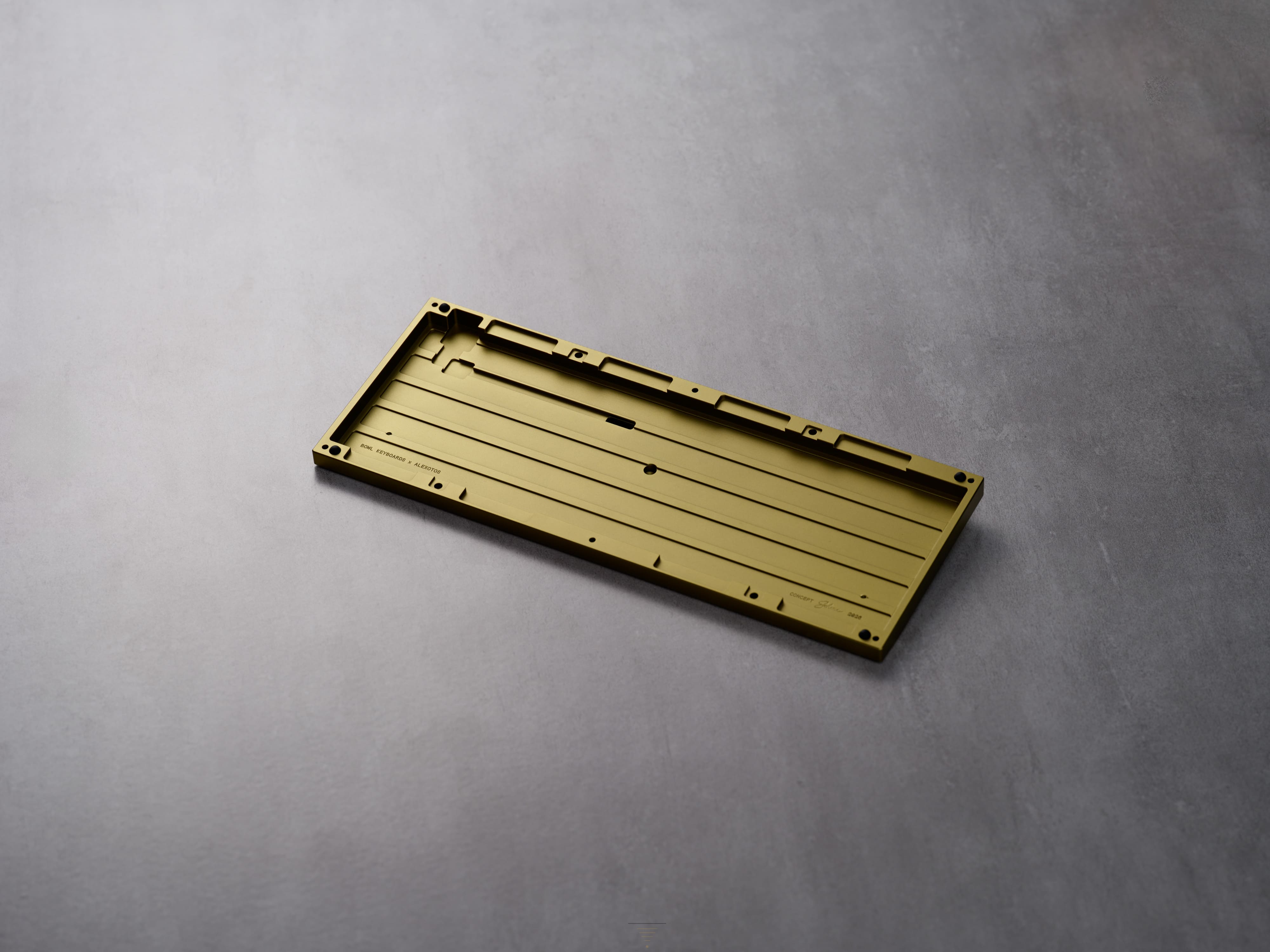Schema - Extra Bottom Case (Pre-Order)